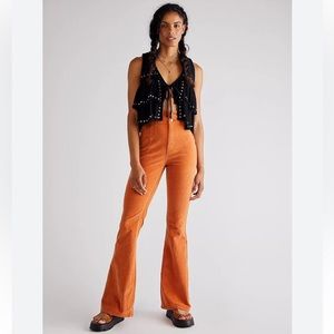NWOT Free People Jayde Cord Flare Jeans - in Cognac